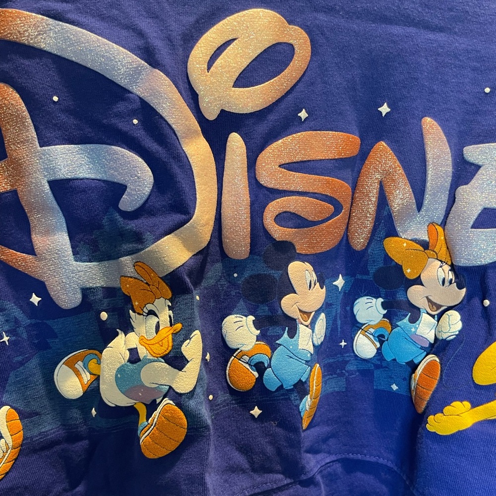 Disney RunDisney 2022 Marathon Weekend Spirit Jersey. Size M.